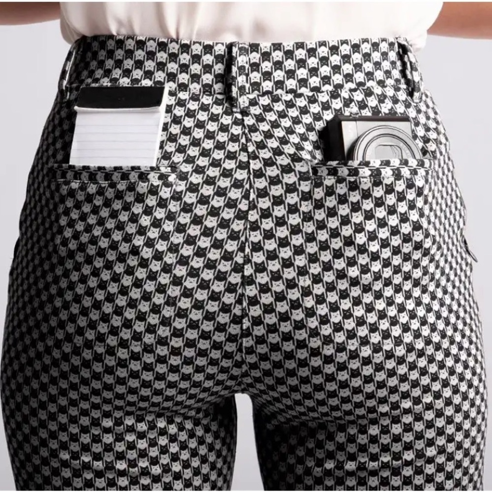 BETABRAND Cat Print Pants Size Small - Picture 9 of 13